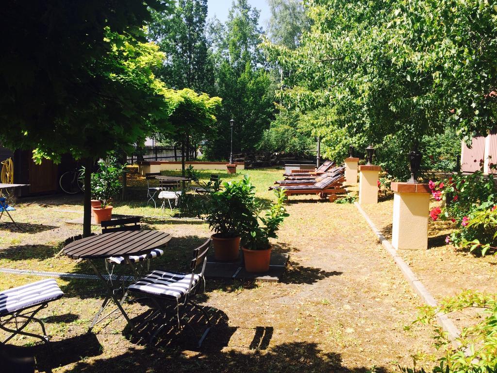 Hotel Bb Bahnhof Bertsdorf Olbersdorf ภายนอก รูปภาพ